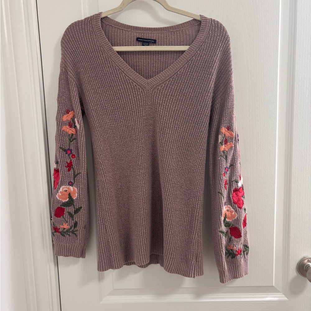American Eagle Embroidered Knit Sweater Size XS